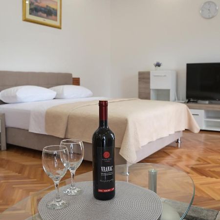 Apartman Simovic Τρέμπινιε Εξωτερικό φωτογραφία